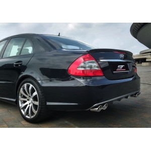 Mercedes Benz E-tř. W211 (02-09) křídlo kufru, vzhled AMG
